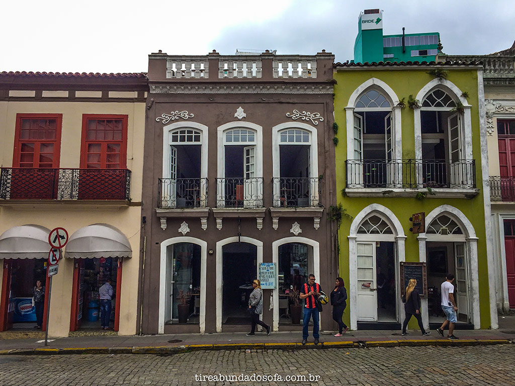 prédios antigos no centro histórico de Florianópolis