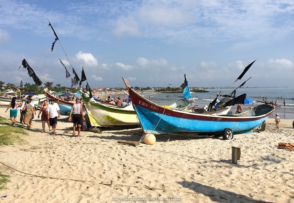 pescadores, barco de pescador, itapoa, praia de santa catarina