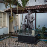 Estátua na Casa da Memória, em Vila Velha, Espírito Santo