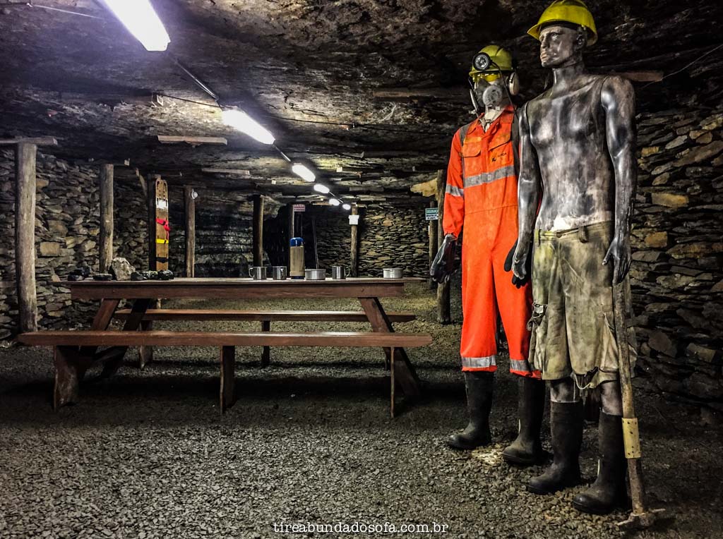 Dentro da mina de visitação, em criciúma