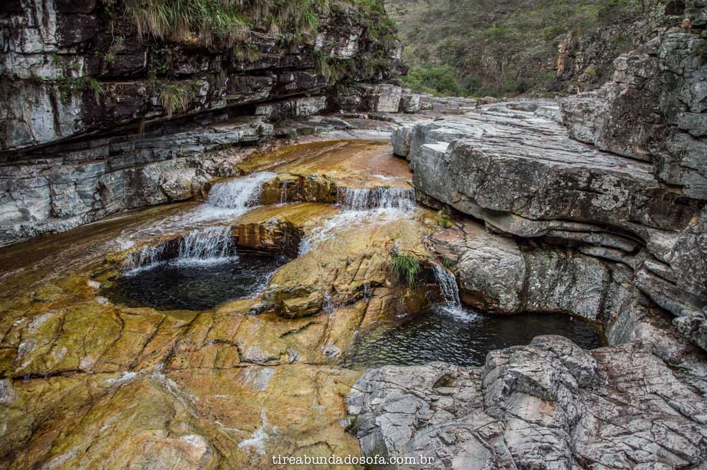 Piscinas naturais na Cachoeira da Capivara, em Capitólio, Minas Gerais