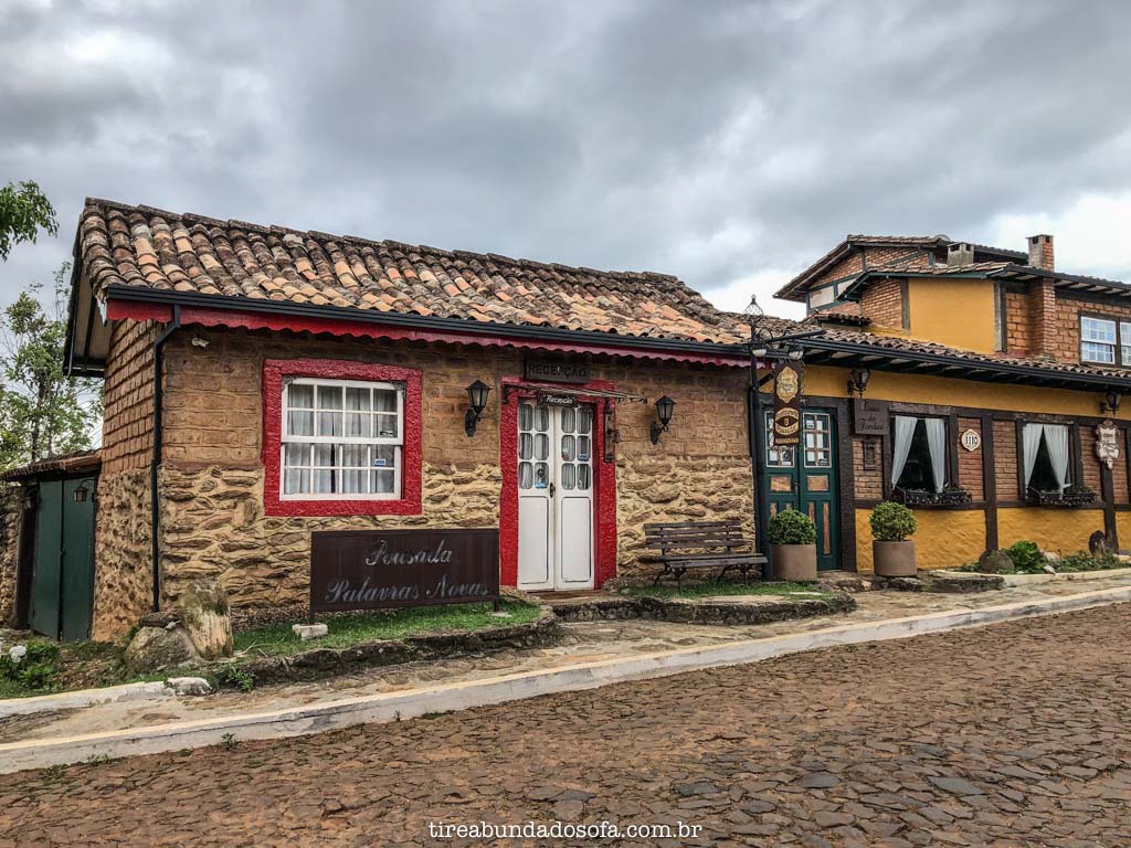Casinhas bonitinhas de Lavras Novas, em Ouro Preto