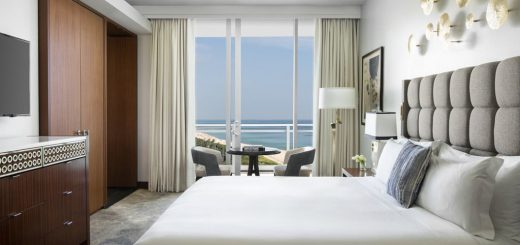 Quarto do The Ritz Carlton, hotel e resort de luxo em Key Biscayne, Miami