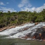Cachoeira da Proa, parte alta, dentro do Parque Serra do Moleque, em Carrancas, MG