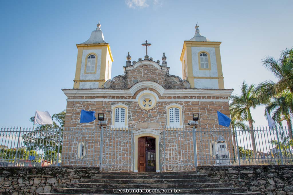 Igreja Matriz de Carrancas, em Minas Gerais