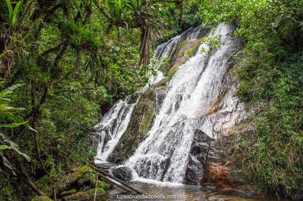 Cachoeira do Meio, no Vale do Matutu, em Aiuruoca, Minas Gerais